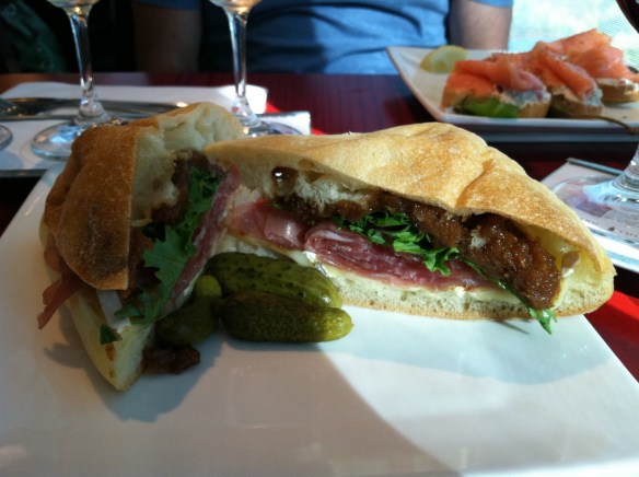 Brie prosciutto sandwich Vino Volo