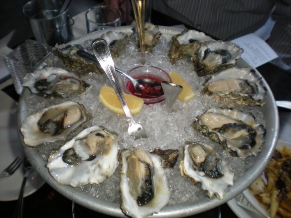 Shucker's dozen Hog & Rocks