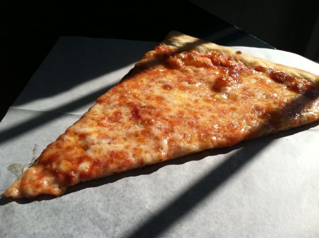 Cheese slice Arinell Pizza