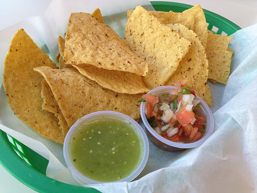 Chips and salsa Taqueria San Jose