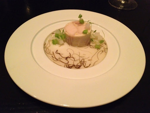 Chicken with black moss Benu